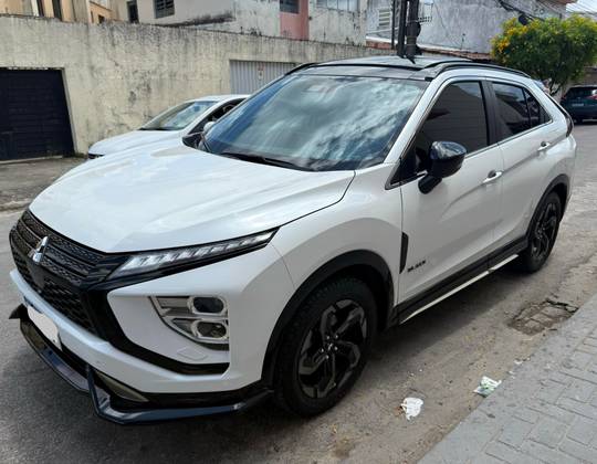 MITSUBISHI ECLIPSE CROSS 1.5 MIVEC TURBO GASOLINA HPE-S BLACK S-AWC CVT MITSUBISHI ECLIPSE CROSS 1.5 MIVEC TURBO GASOLINA HPE-S BLACK S-AWC CVT